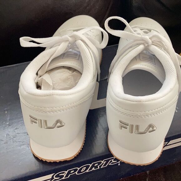 Fila Machu Last Pair - Picture 2 of 8